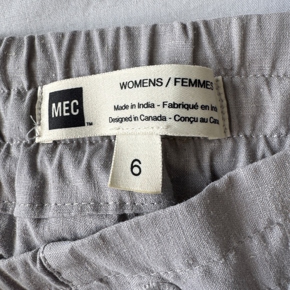 MEC Women's HEMP Capri Jogger Pants Gray Size 6 Cuffed Ankles‎ Pockets - Picture 2 of 12